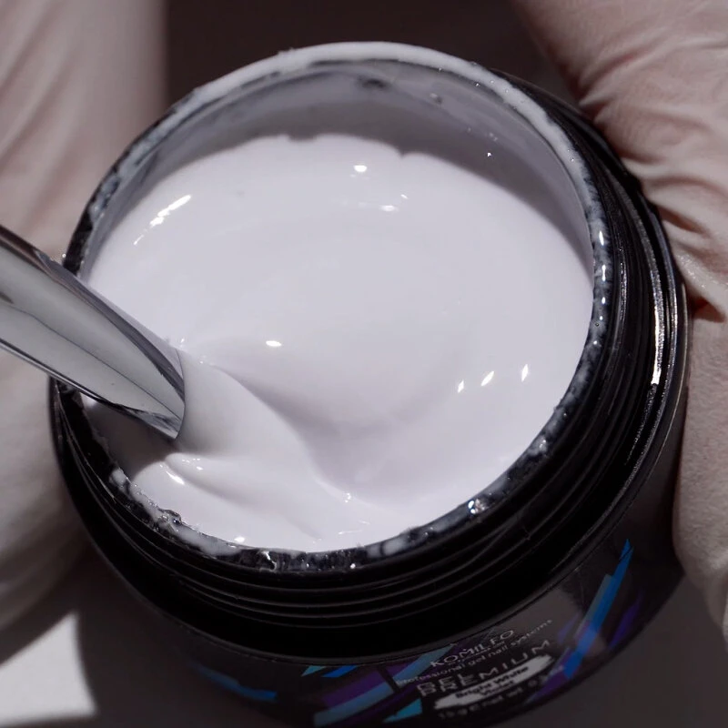 Komilfo Gel Premium Bright White Violet, 50g — Photo 3