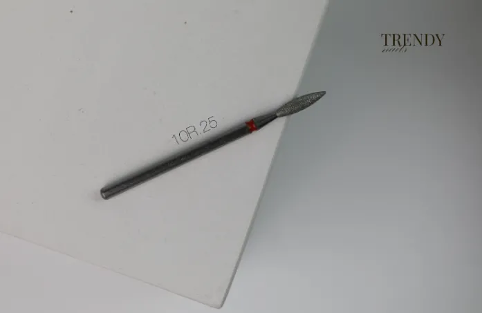 Trendy Nails Fresa Diamante Llama 10r025 — Photo 2