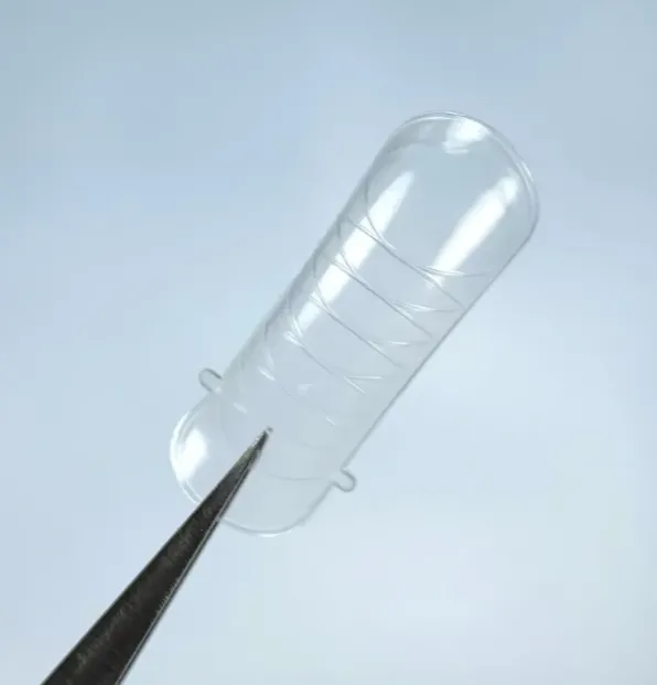 Luna Dual Forms Classic Onychogryphotic — Photo 3