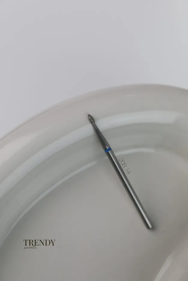 Trendy Nails Fresa Diamante Gota 20b014 — Photo 2