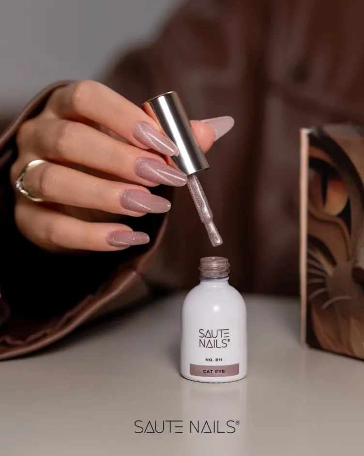 Saute Nails Esmalte semipermanente Cat Eye E11 8ml — Photo 2