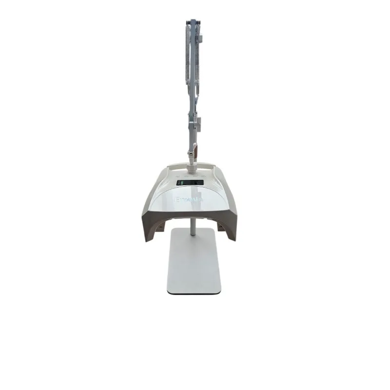 Lámpara vertical para pedicura - ETTAALA — Photo 4