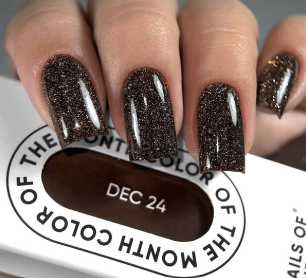 NAILSOFTHEDAY Color of the Month - Diciembre 2024 Basilisk (Reflectivo), 10ml — Photo 4