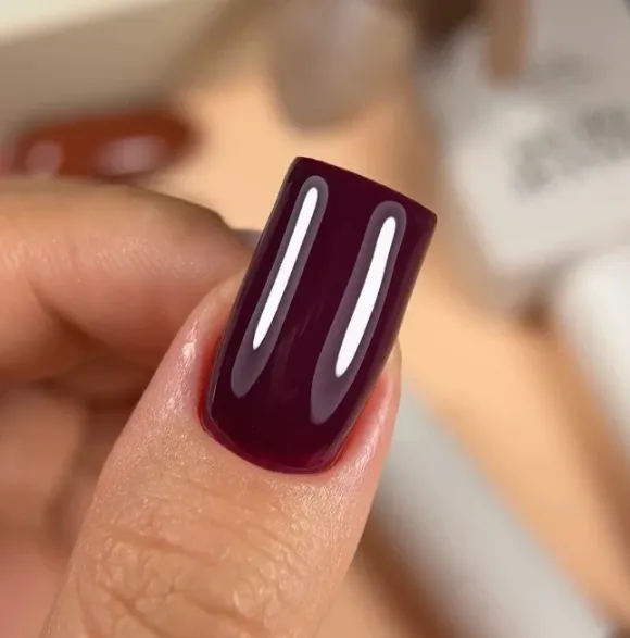NAILSOFTHEDAY Esmalte Semipermanente Wine, 10ml — Photo 3
