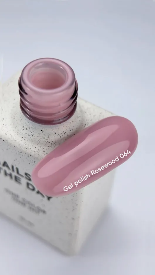NAILSOFTHEDAY Esmalte Semipermanente Rosewood, 10ml — Photo 2