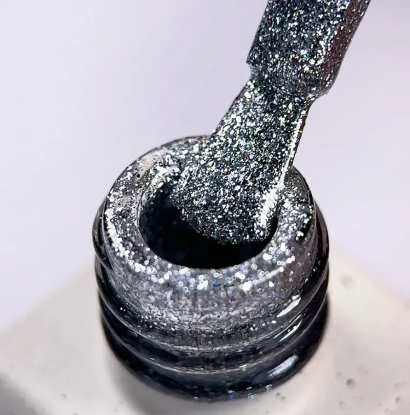 NAILSOFTHEDAY Color of the Month December 2025 SUPERHUMANS, 6ml — Photo 5