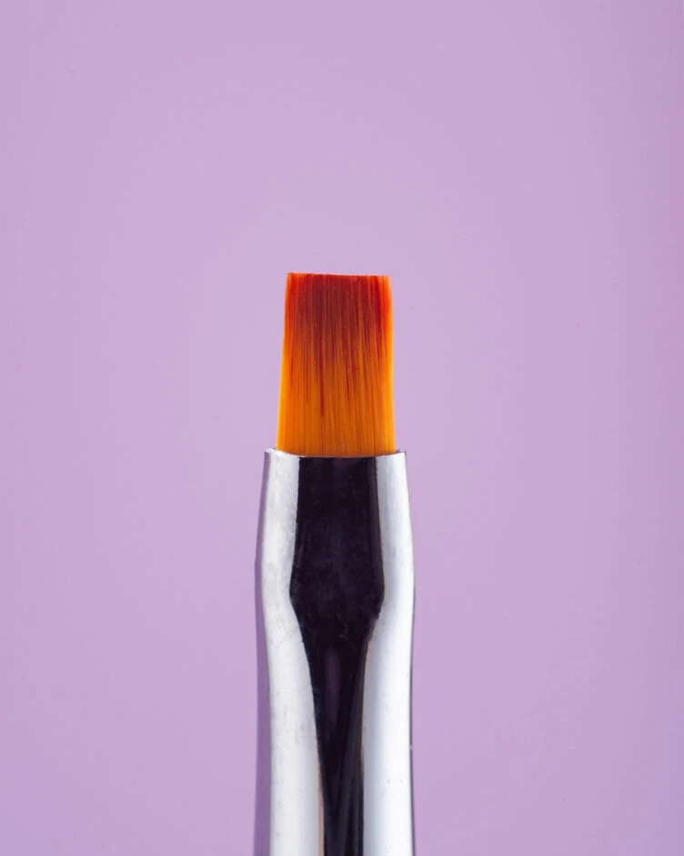 Komilfo Pincel Double Acrylic 4(Kolinsky)/Gel Flat 4(Nylon) — Photo 4