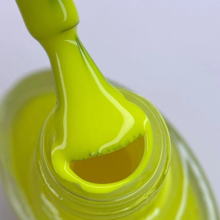 Dark by Rior Esmalte para Estampar 24 Amarillo Neon, 10ml — Photo 3