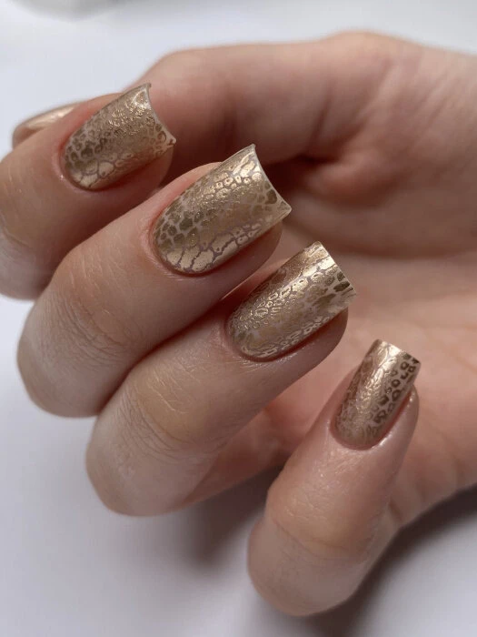 Dark by Rior Esmalte para Estampar 21 Oro Blanco, 10ml — Photo 4