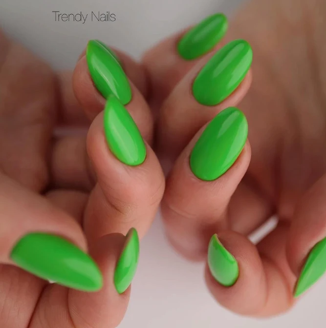 Trendy Nails Esmalte Semipermanente 15, 8ml — Photo 4