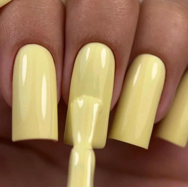NAILSOFTHEDAY Color of the month July 2025 Banana Cream — Photo 5