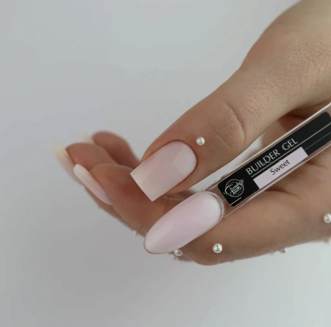 Trendy Nails Builder Gel in a bottle Sweet, 15ml — Photo 3