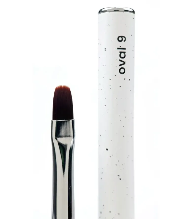 NAILSOFTHEDAY Professional Brush Oval 9mm — Photo 3