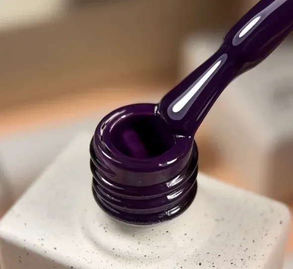 NAILSOFTHEDAY Esmalte Semipermanente Amethyst, 10ml — Photo 4