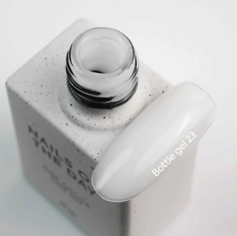 NAILSOFTHEDAY Bottle gel 23, 10ml — Photo 2