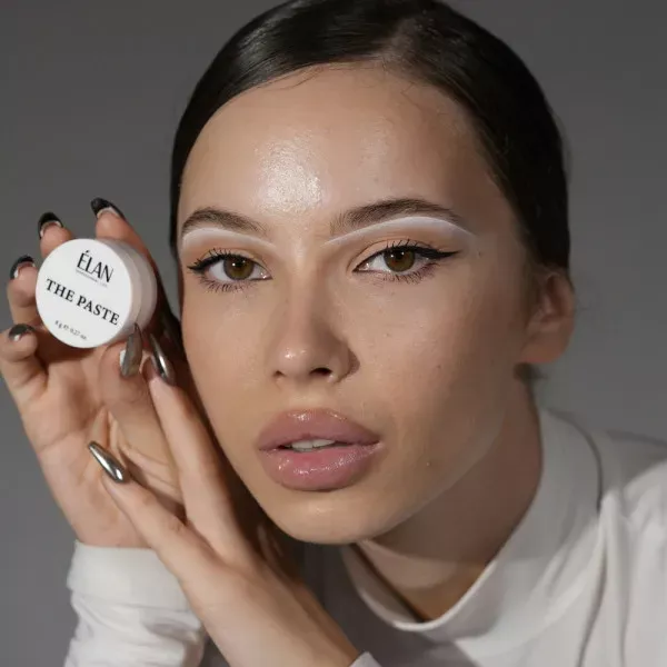 ELAN THE PASTE: Eyebrow And Lip Contour Paste — Photo 3