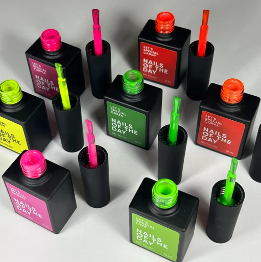 Catalog Page — Photo 3