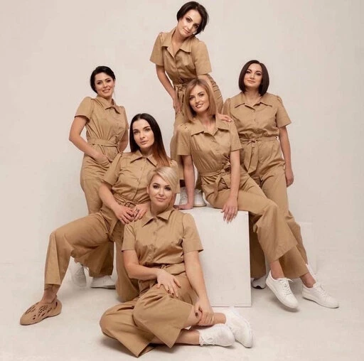 Página del catálogo — Photo 1