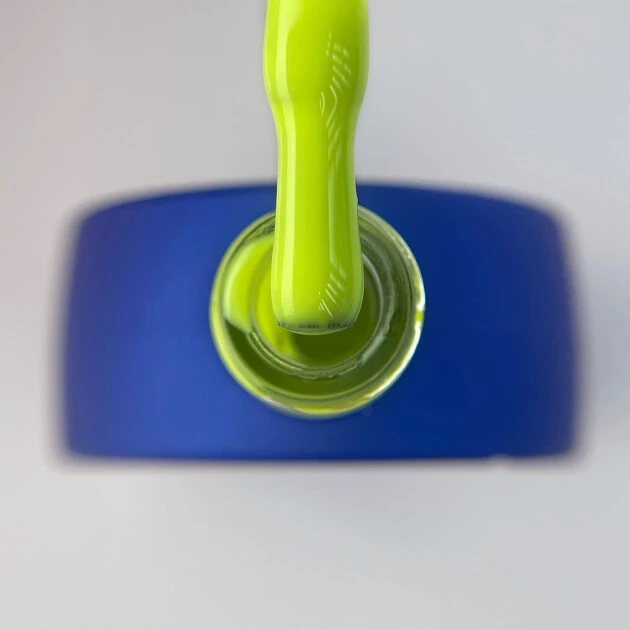 Bases, tops, esmaltes semipermanentes — Photo 34