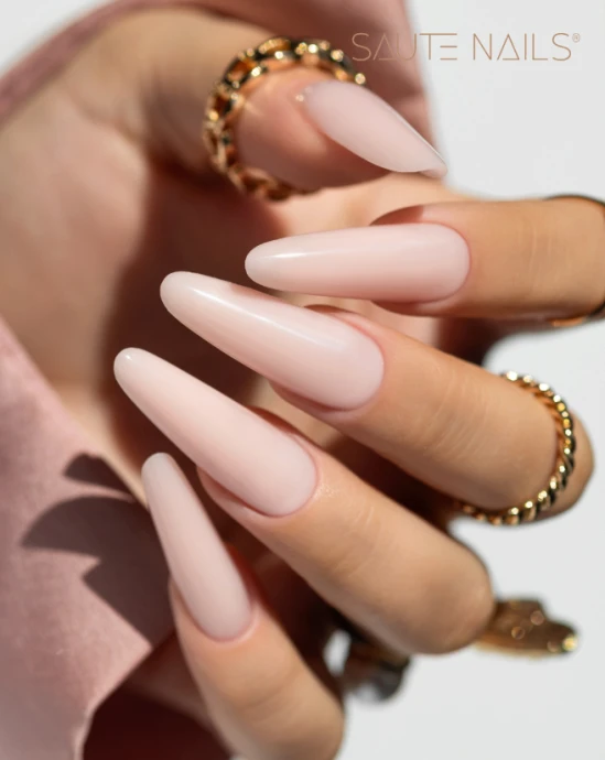 Saute Nails Gel — Photo 20
