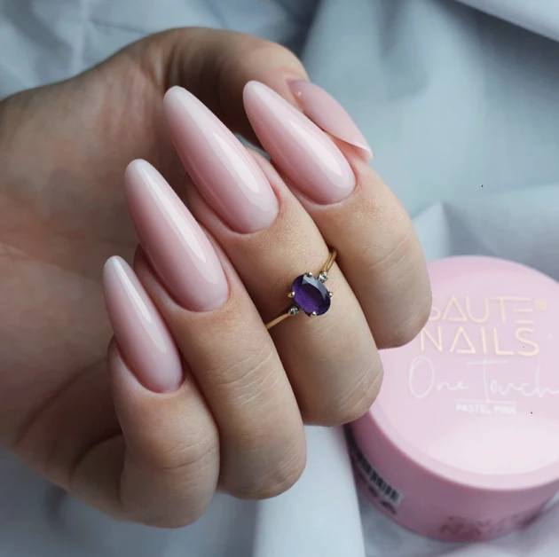 Saute Nails Gel — Photo 28