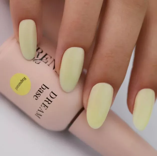 Dream Base Trendy Nails — Photo 24
