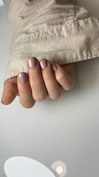 Bases, tops, semi-permanent nail polishes — Photo 21