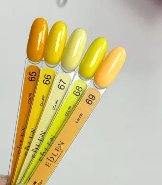 Esmaltes semipermanentes — Photo 39