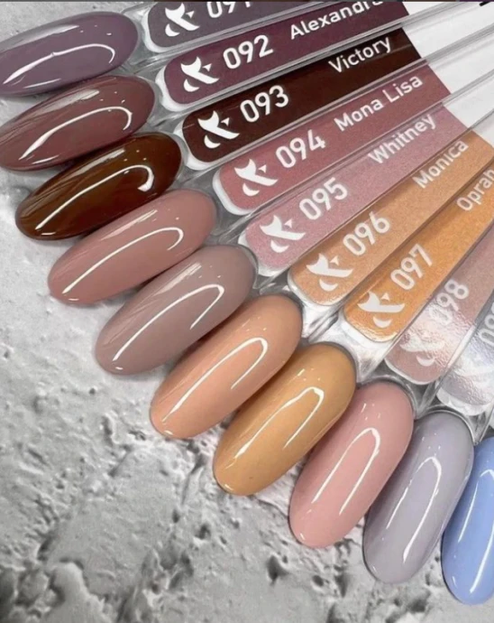 Bases, tops, esmaltes semipermanentes — Photo 36
