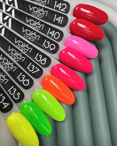 Bases, tops, esmaltes semipermanentes — Photo 9