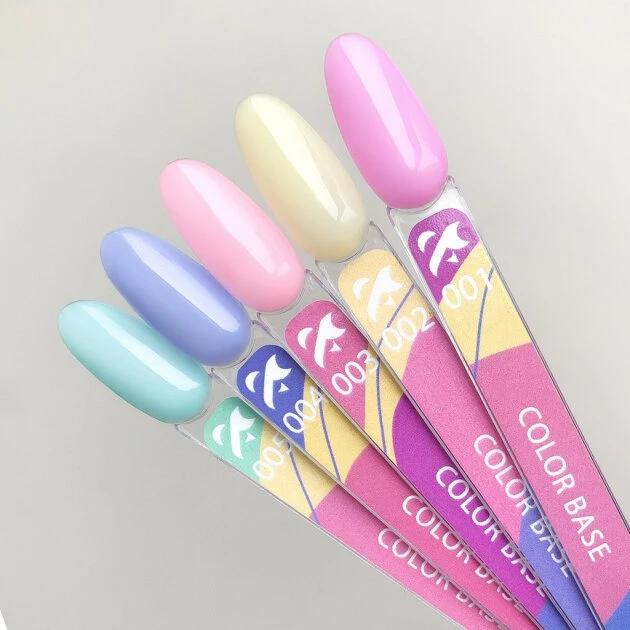 Bases, tops, esmaltes semipermanentes — Photo 1