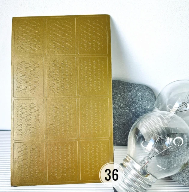 Catalog — Photo 18