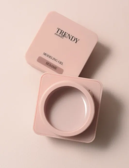 Trendy Nails Gel — Photo 26